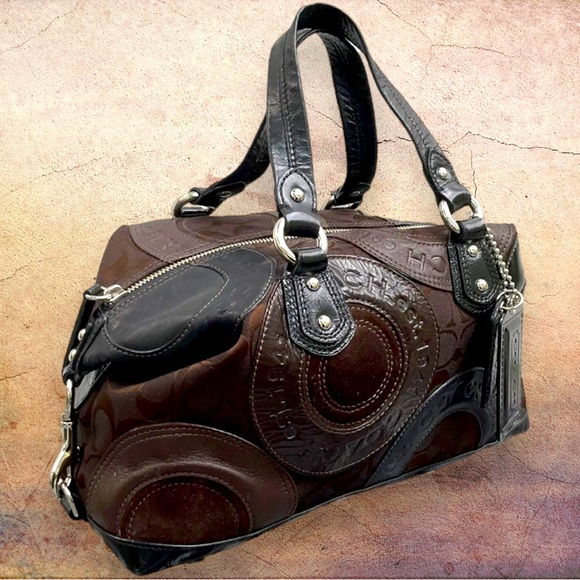 COACH Ashley 15474 Patchwork Shoulder Bag 13”x9”x4” Inside pockets. BlackBrn EUC - Picture 2 of 15
